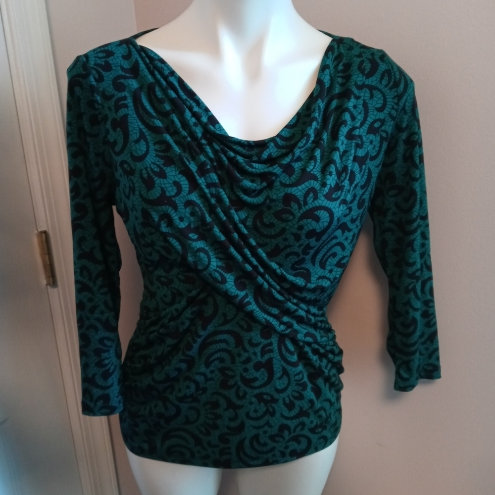 New York & co green work blouse